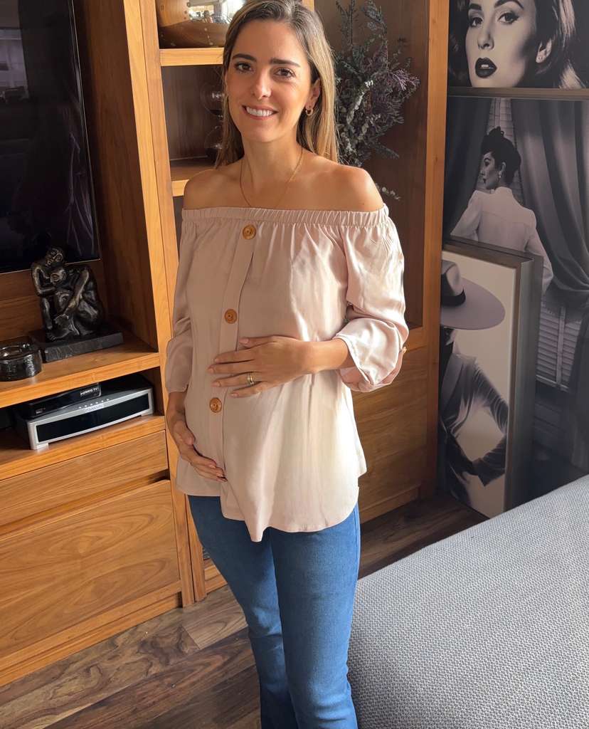 Blusa de maternidad con botones (varios colores)