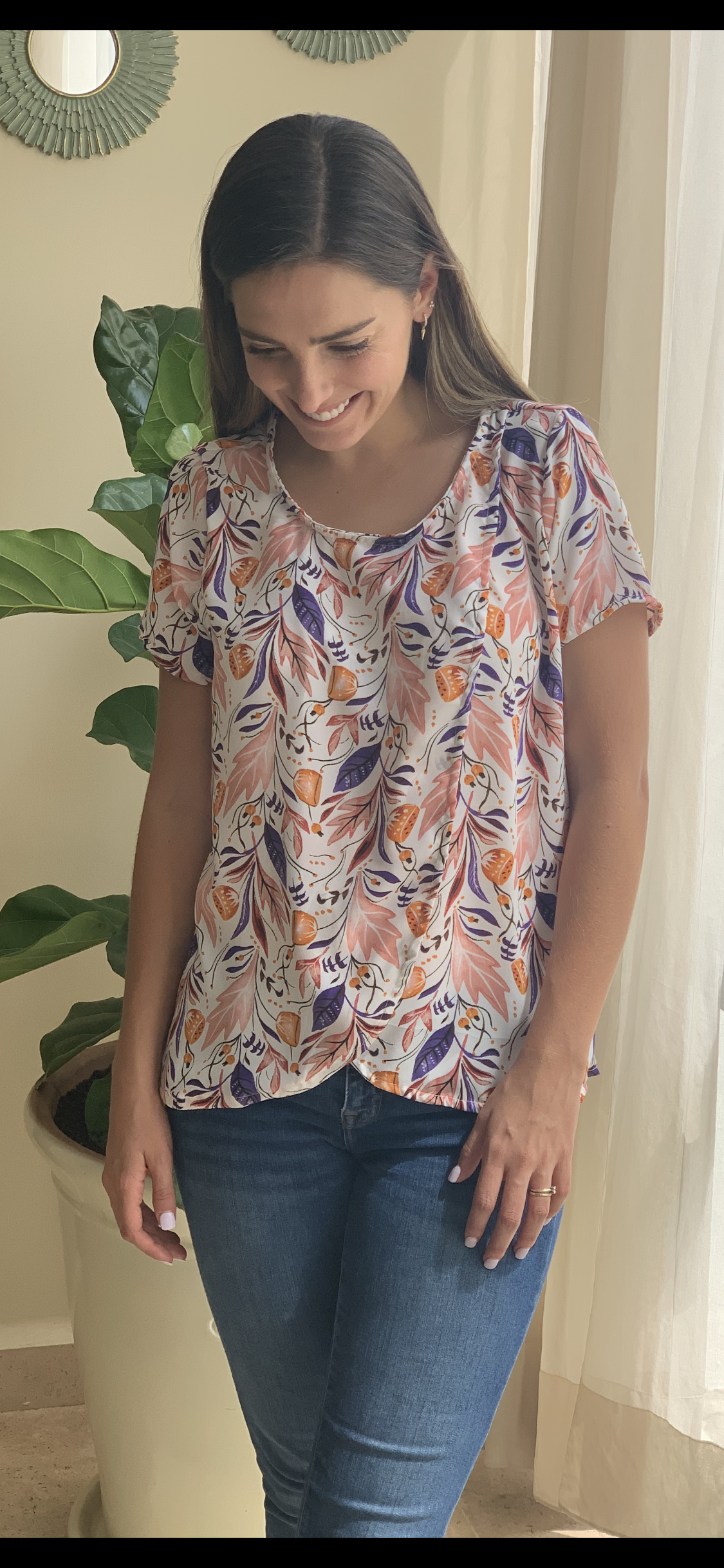 Blusa de lactancia, Diana hojas